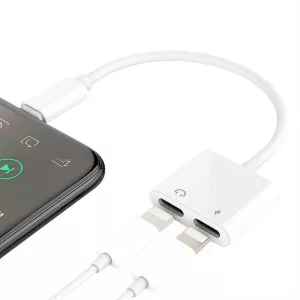 JOYROOM S-M403 Ben 2X Lightning Audio și Adaptor de încărcare - Alb